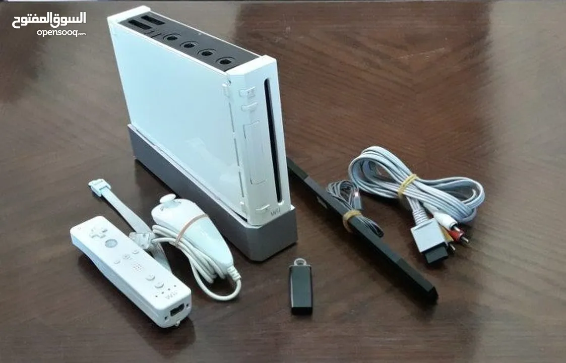 ناينتدو وي Nintendo wii معدل مع العاب رائعة مناسبة للاطفال متوفر تنزيل العاب