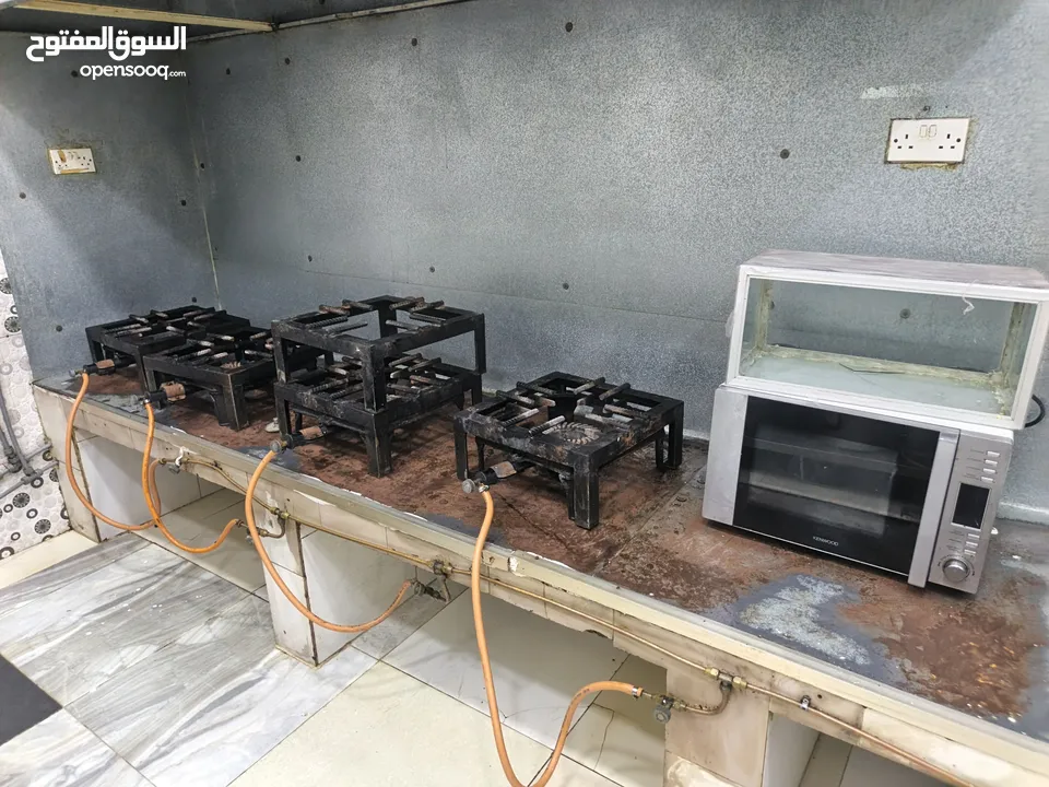 Three Shutter Runing Restaurant 2400 Bhd