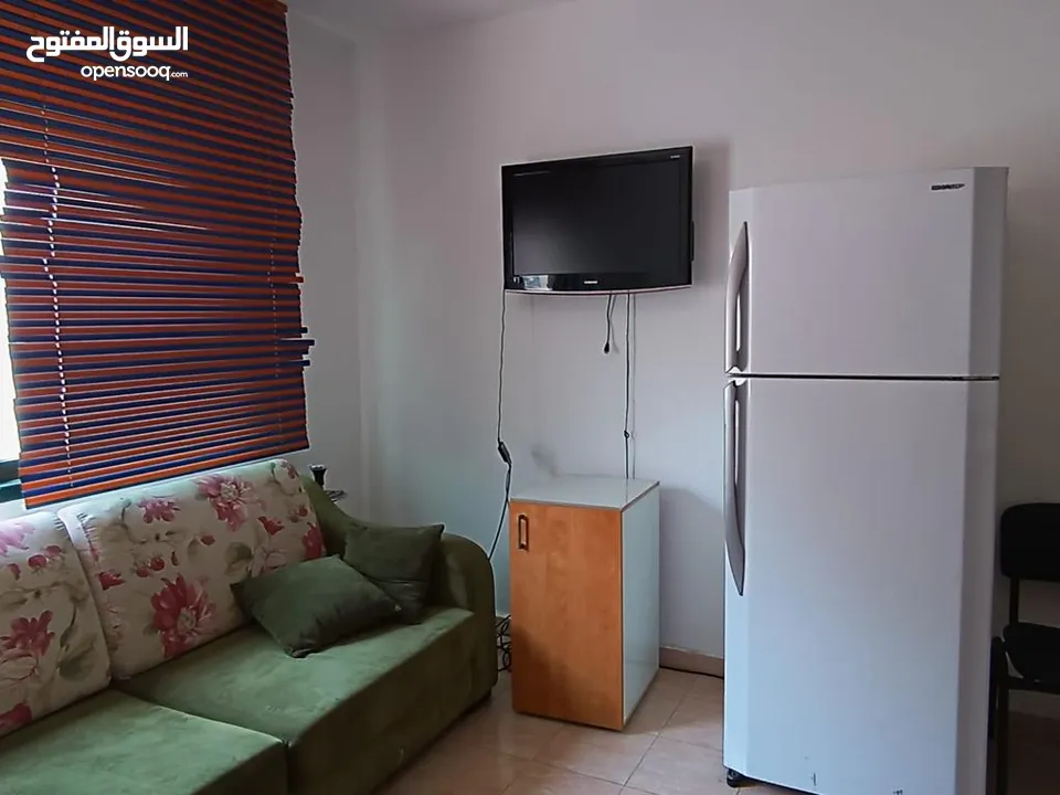 استوديو مميز للإيجار – عين مصباح  موقع مركزي وقريب من كل الخدمات