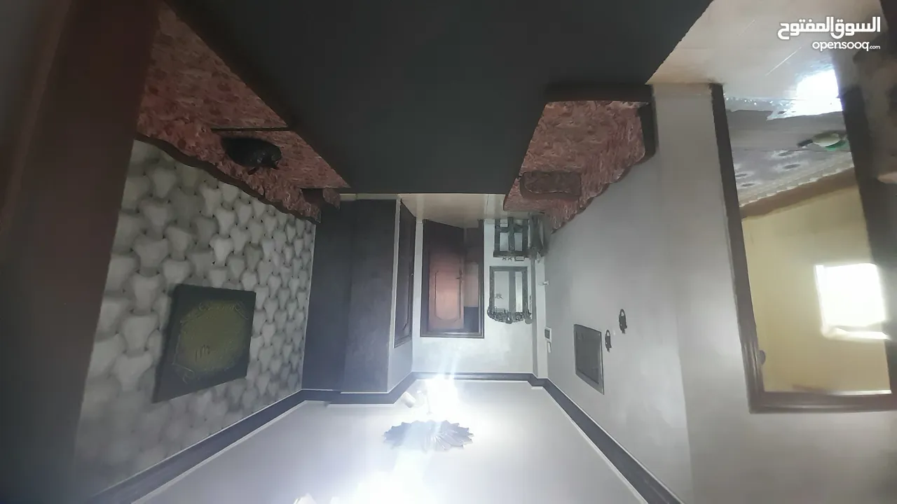 شقة طابق ثالث للبيع
