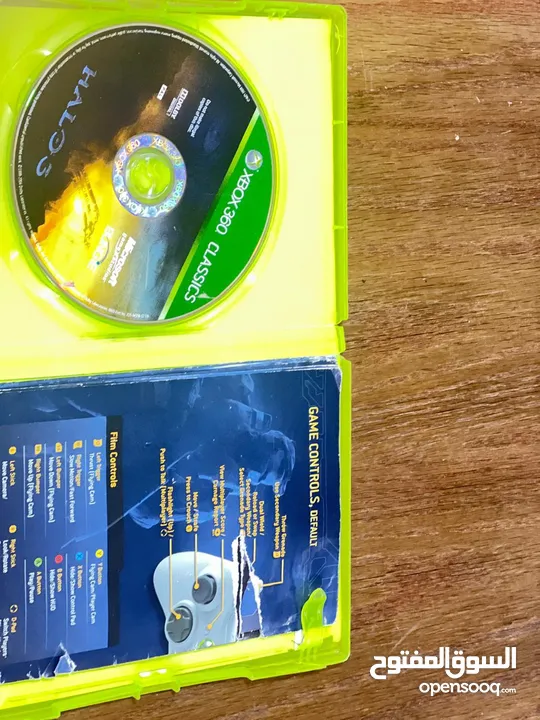 8 سيديهات xbox للبيع بحال الوكاله مع كاميرات ادفع بحق الله وشيل