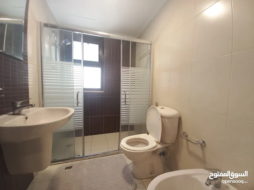 شقة مفروشة للإيجار في دير غبار  ( Property 33304 )-175072322