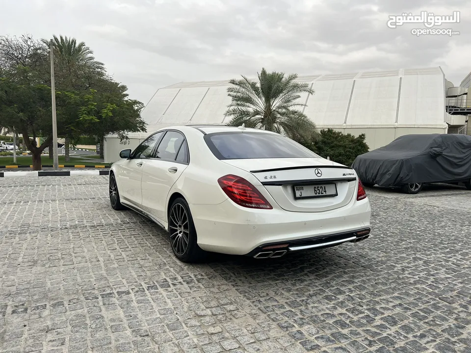 Mercedes Benz S550 kit S63 original good condition