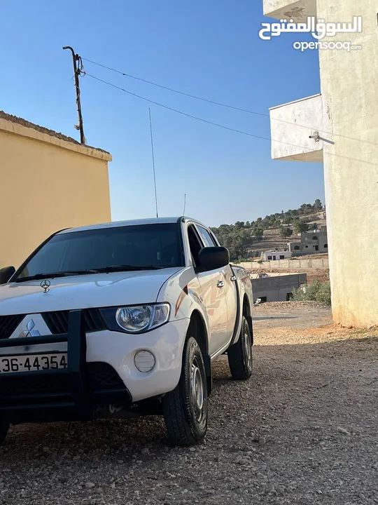 l200 موديل  2009 فحص كامل مالك ثاني من الحره ماشيه 226 الف