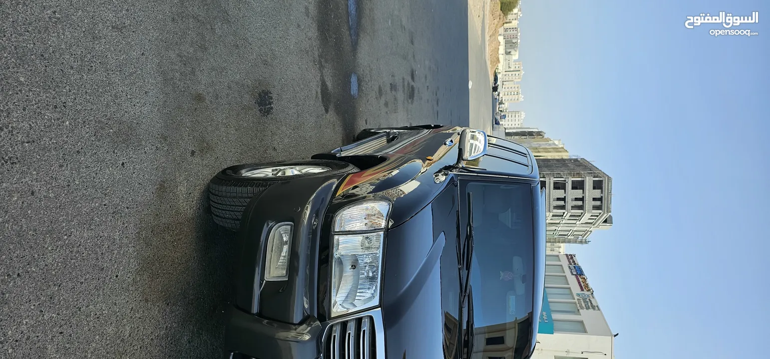 لاندكروزر 2004للبيع اسودGXR limited