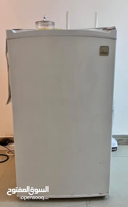 Daewoo Mini fridge for sell URGENT