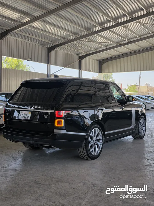 للبيع بسعر منافس...  Range Rover Vogue Autobiography Plug in