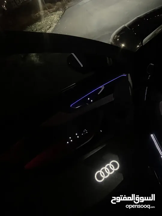 Audi A4 S line 2021 للبيع او البدل ع سيارة او قطعة ارض