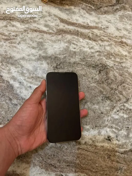 ايفون 13 PRO بحال الشركه ولا خدش مش مفتوح وبطاريه 89 وعلا الفحص للتواصل رقم في البايو