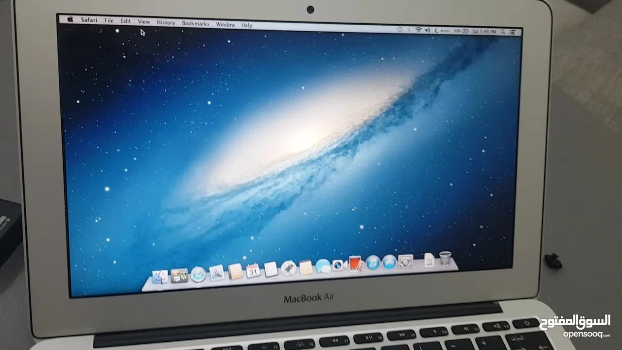 لابتوب ابل  macbook .air