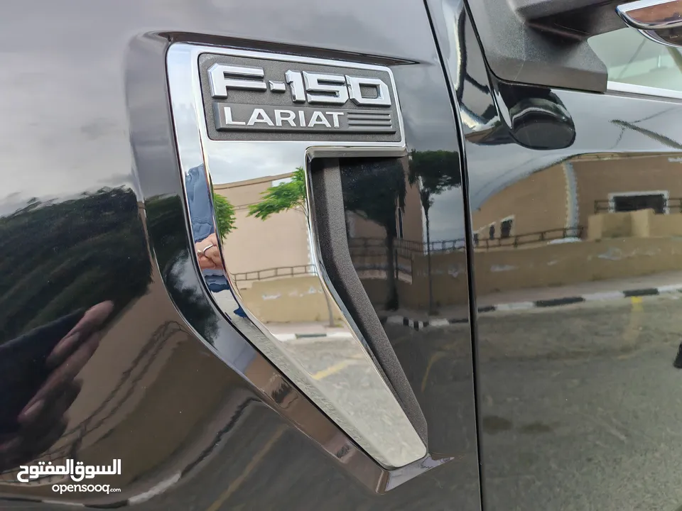 Ford F-150 2021 Lariat ( Gasoline )   powerboost 4x4 فورد f150 موديل 2021 بحالة ممتازة