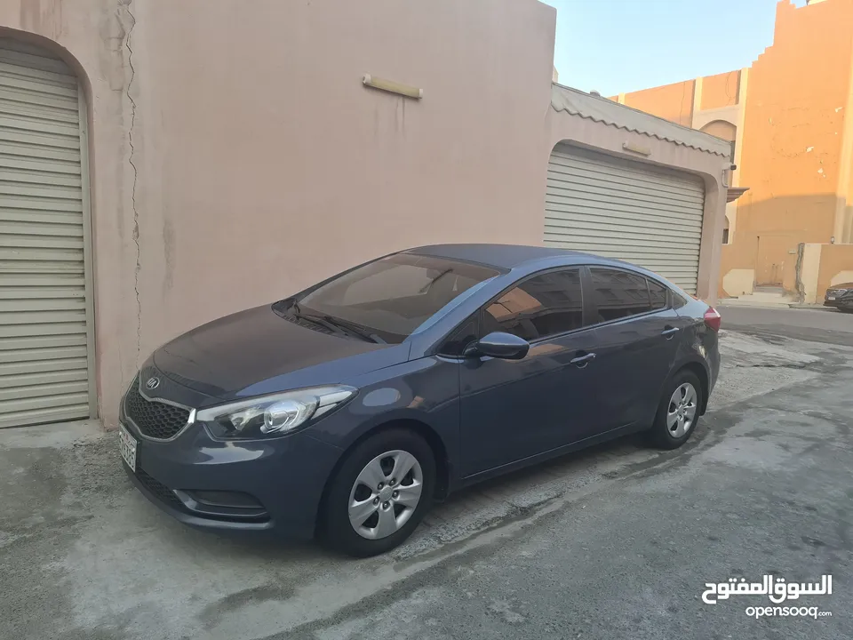 Kia cerato 2016 first owner zero accidents original paint full insurance kia services