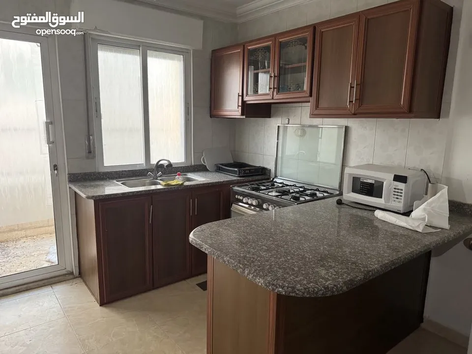 شقة مفروشة للايجار في الحي الشرقي