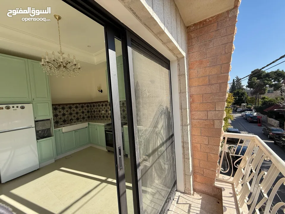 شقة شبه مفروشة للإيجار ( Property 40678 )