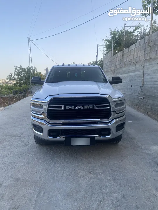 دوج رام سعر حرق