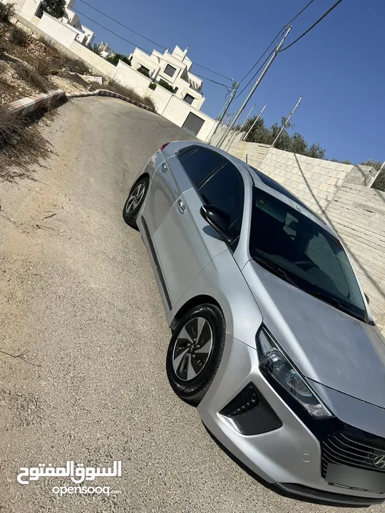 هندايه ايونك