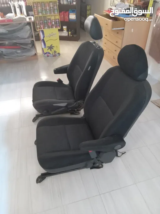 FJ cruiser Stock seats