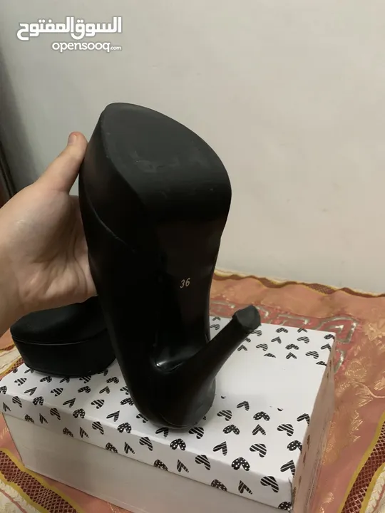 كعبين جداد استعمال مره واحده للبيع بسعر مغررري
