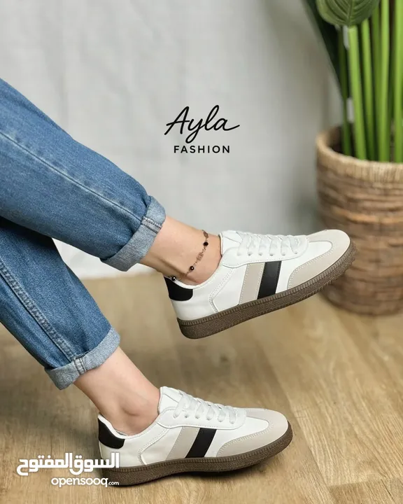 أحذية نسائية أنيقة
