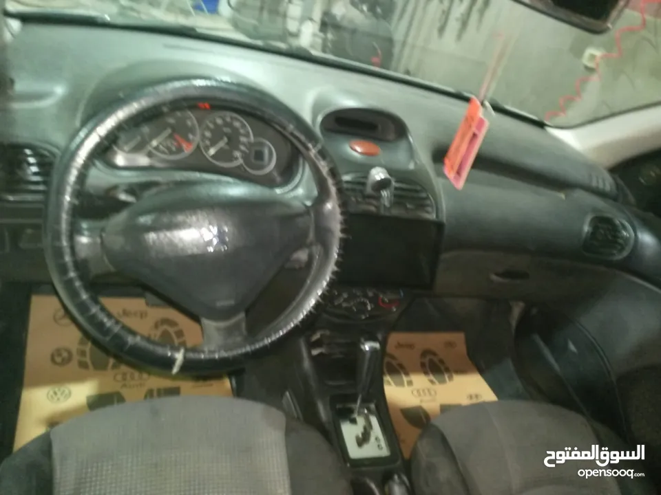 بيجو 206  موديل 2006