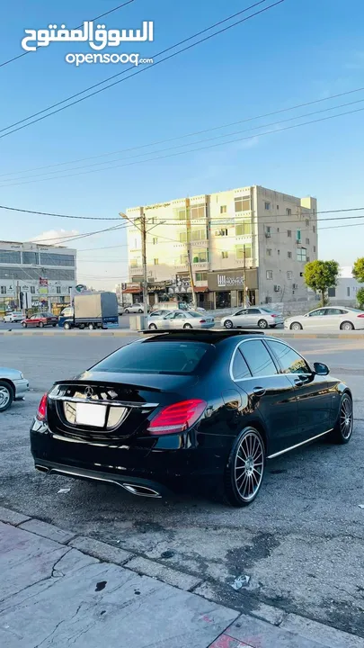 Mercedes C200 2019 (أحمد الشرمان) لتأجير سيارات الأعراس