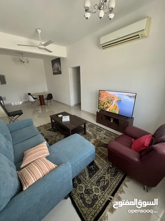 شقة بالأثاث الكامل  WiFi Fully Furnished apartment. Building near lulu Ruwi