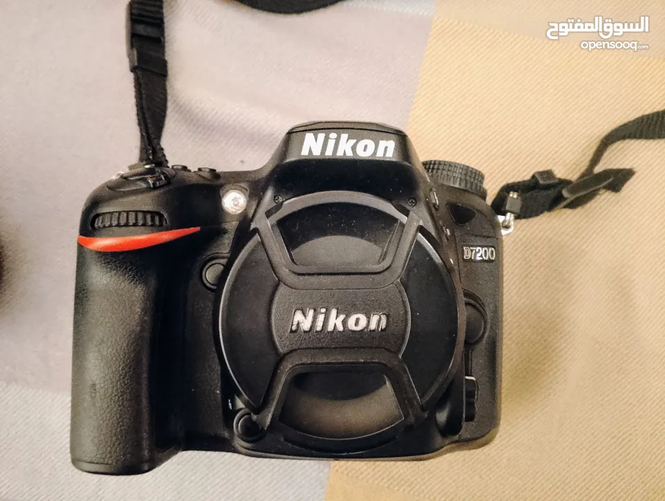 كاميرا نيكون D7200