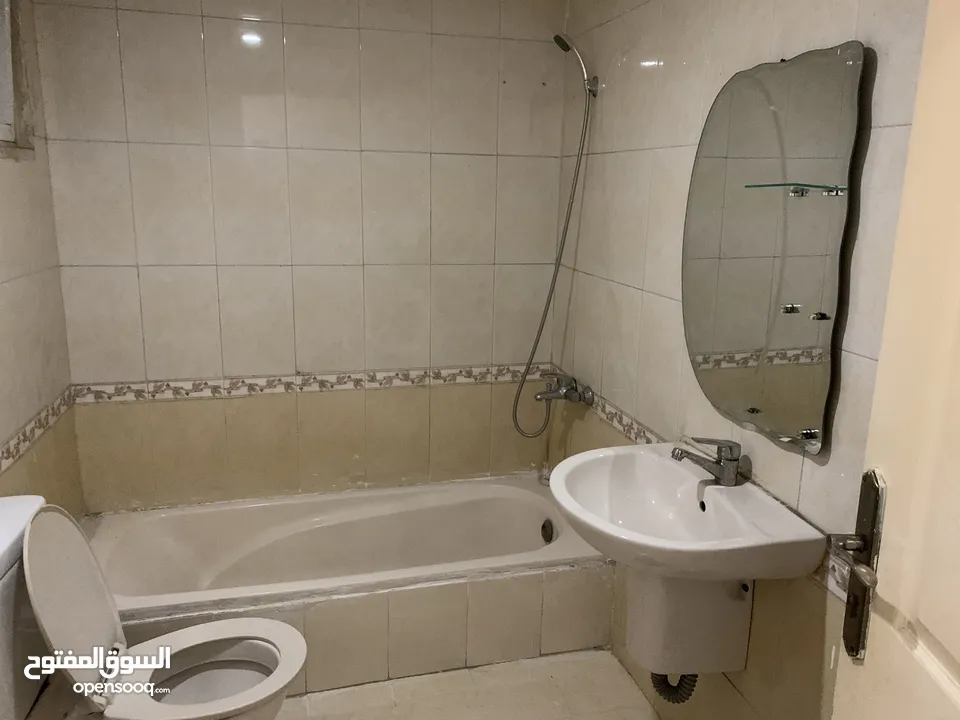 استديو مفروشه للايجار اليومي (خدمة 24 ساعة) Furnished apartment for daily rent (24 hours service)