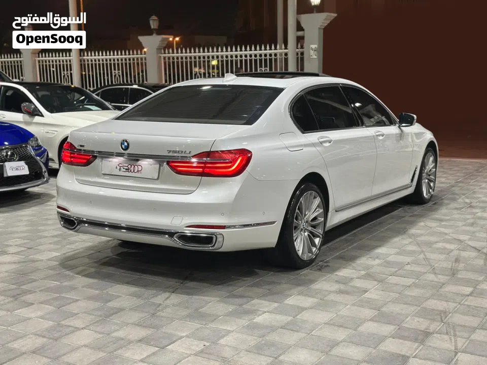 Bmw 750Li V8 TwinTurbo