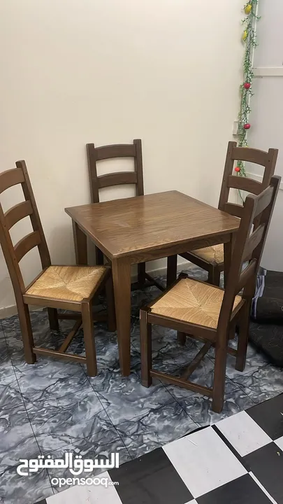 Dinning table 4 chairs with free samsung tablet gift and others items