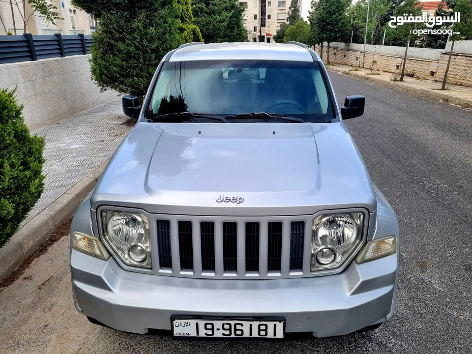 بحالة الوكاله جيب ليبرتي 2011، فحص كامل، 4X4
