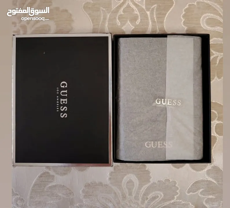 Guess men  passport and money wallet Guess men  passport and money wallet