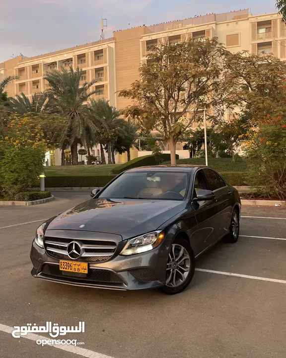 Mercedes Benz c300 بدون حادث