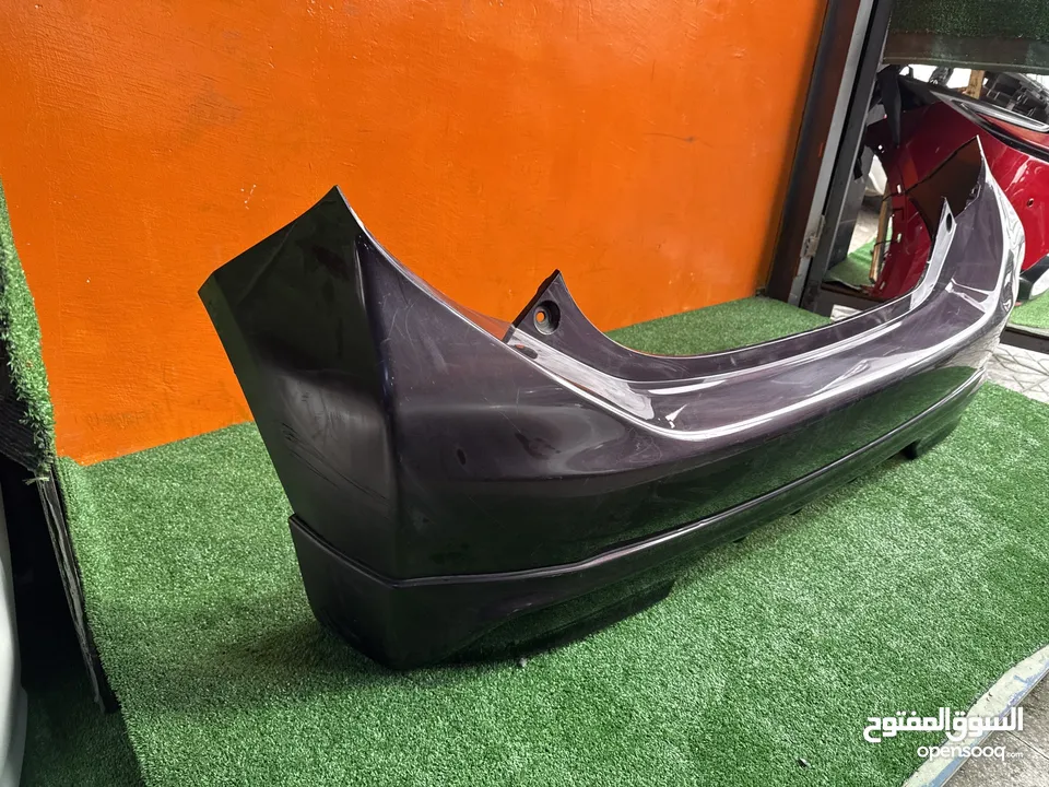 طمبون خلفي بريوس سي 2012-2014  اصلي معدل مستعمل بحالة جيده موضوح بصور  Toyota Prius c 2012-2015