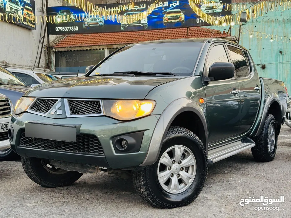 متسوبيشي L200 2011 بحالة ممتازة