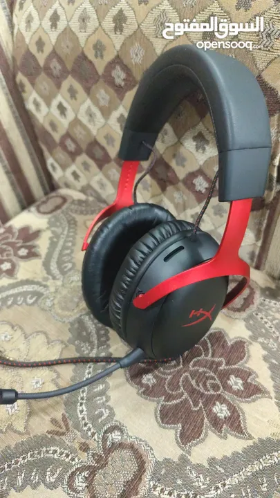 سماعات hyperx cloud lll / مستعملة لمدة يومين فقط بدون اي خدوش