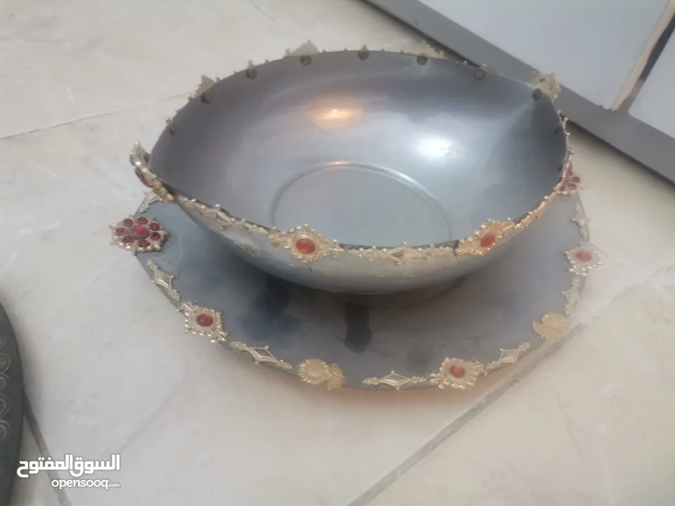 سدور وصواني نقش ابرة وصواني تقديم فخمة بسعر مغري
