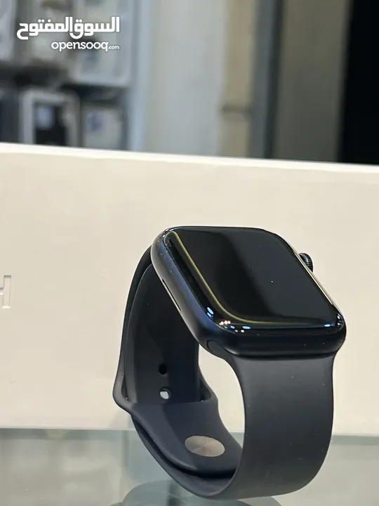 Apple Watch s8 45mm battery 100%