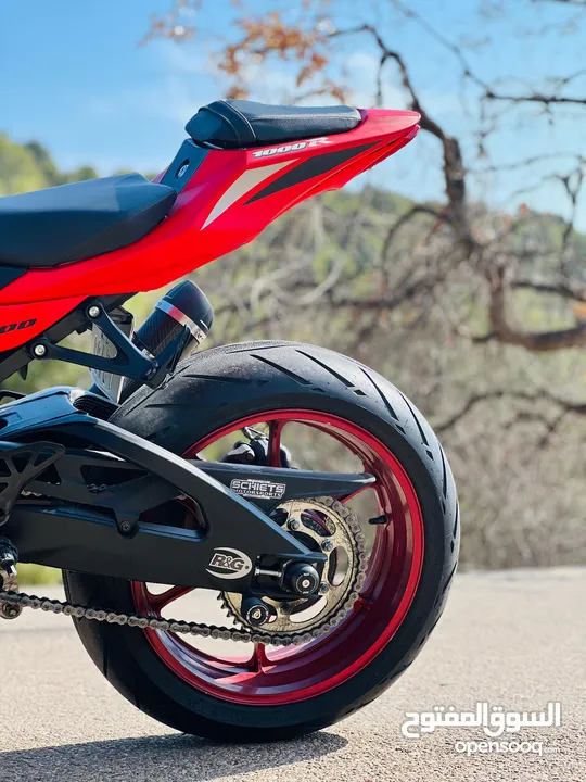 SUZUKI  //GSX--R--  **1000** موديل 2017 وكاله وممشي قليل