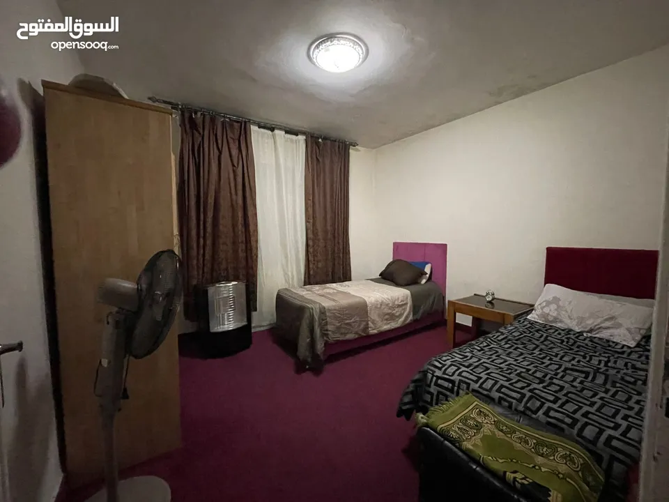 غرفه للإيجار اليومي