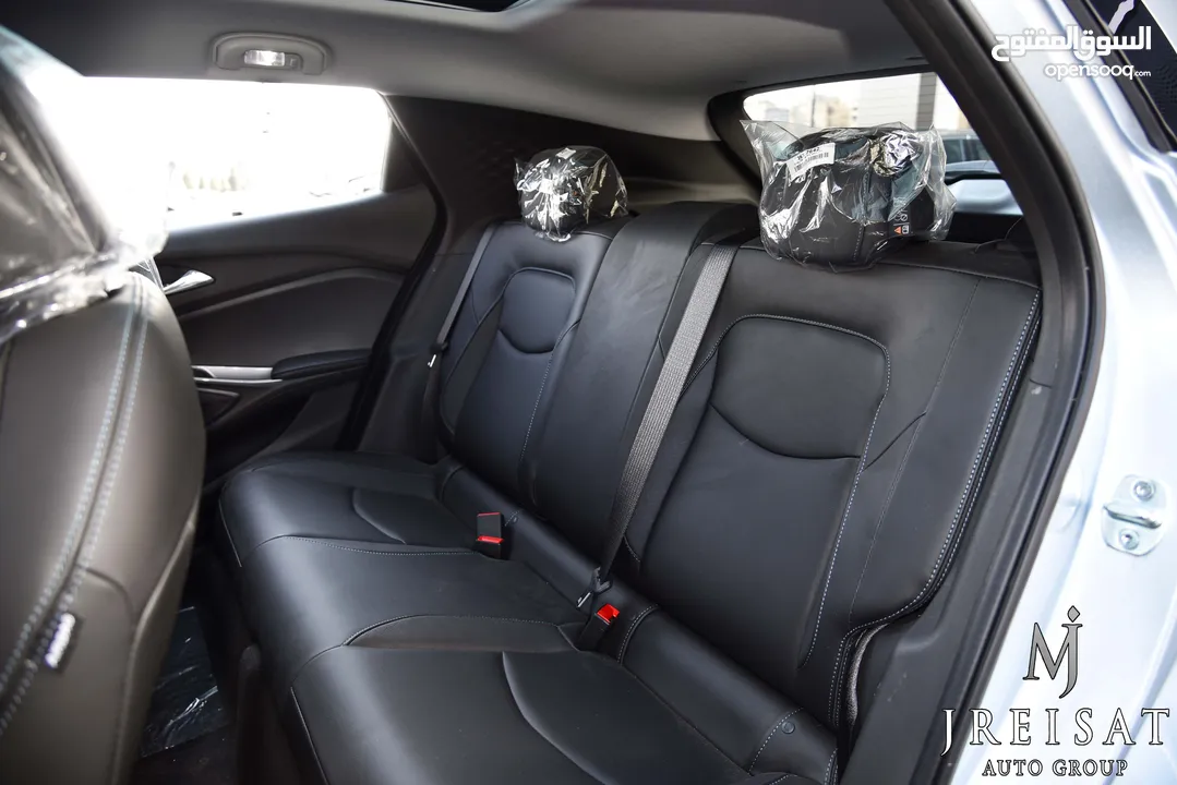 شيفرولية مينلو كهربائية بالكامل متوفر باللونين سلفر بلو وابيض 2023 Chevrolet Menlo EV