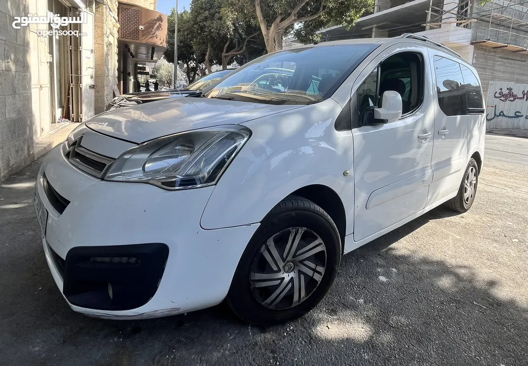 سيتروين بيرلينجو للبيع