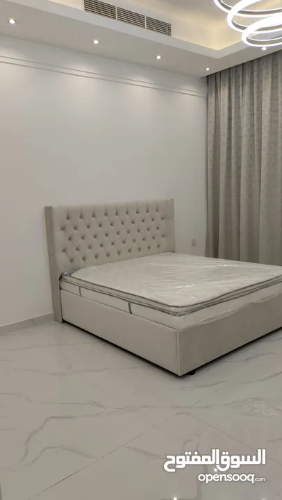 queen size bed brand new