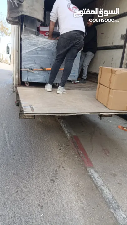 مرسيدس اتيكو 1017