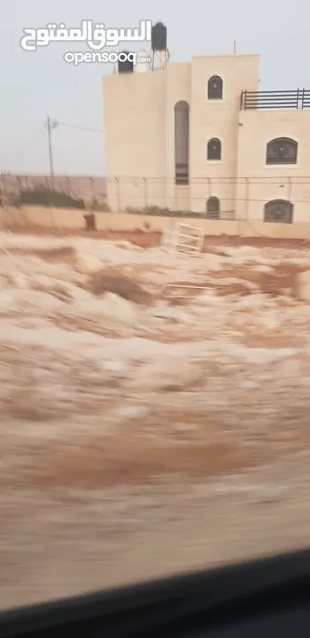 ارض مطله للبيع
