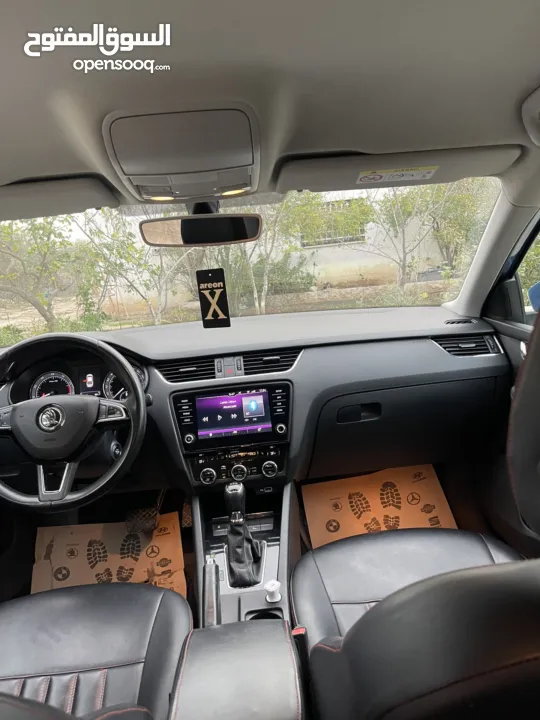 اكتافيا 2019/18