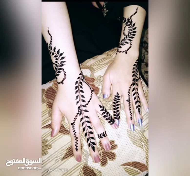 رسم حنة احترافي (الخدمة المنزلية متوفرة)