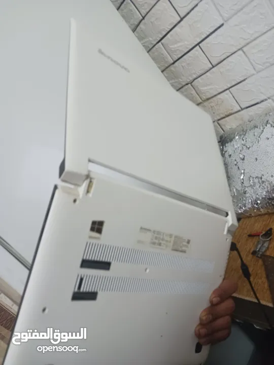 لابتوب لمس لينوفو بسعر 350 شيكل من الاخر