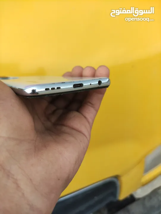 (69JD)Realme GT MASTER 5G قابل للبدل بطارية 4200 سرعة الشحن 66W المساحة 128 (60 FPS ببجي ثابت)