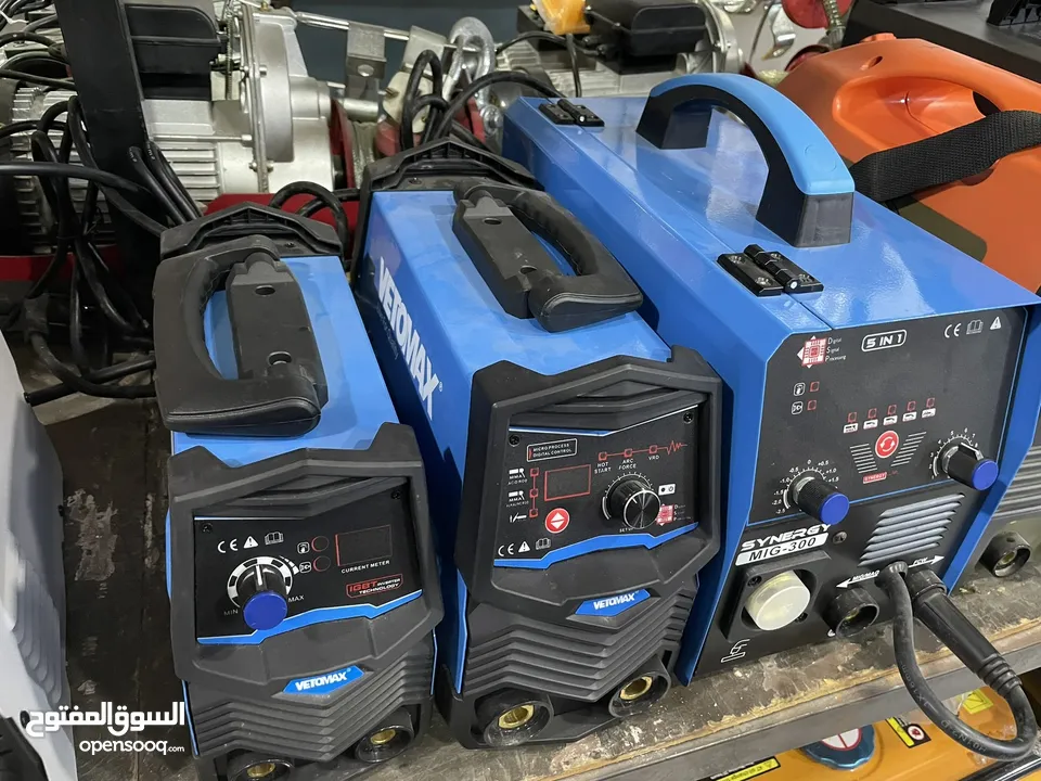 ماكينات لحام وقص  وماكينات شحن